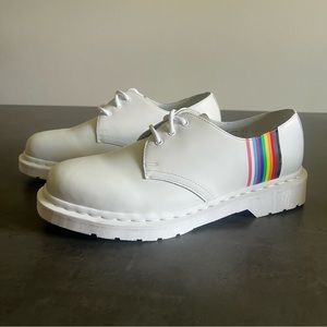 NEW Dr. Martens 1461 Pride Oxford Shoes white Men’s 8/ Women’s 9